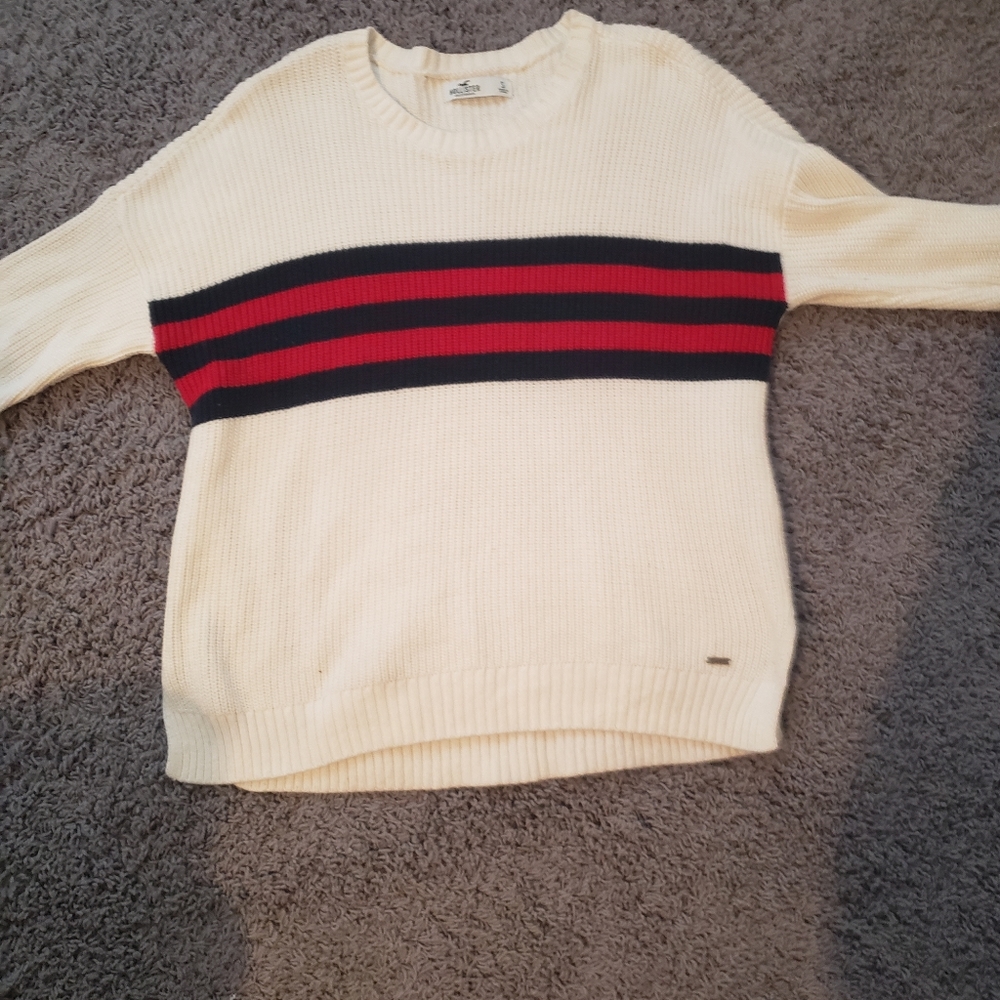 HOLLISTER SWEATER